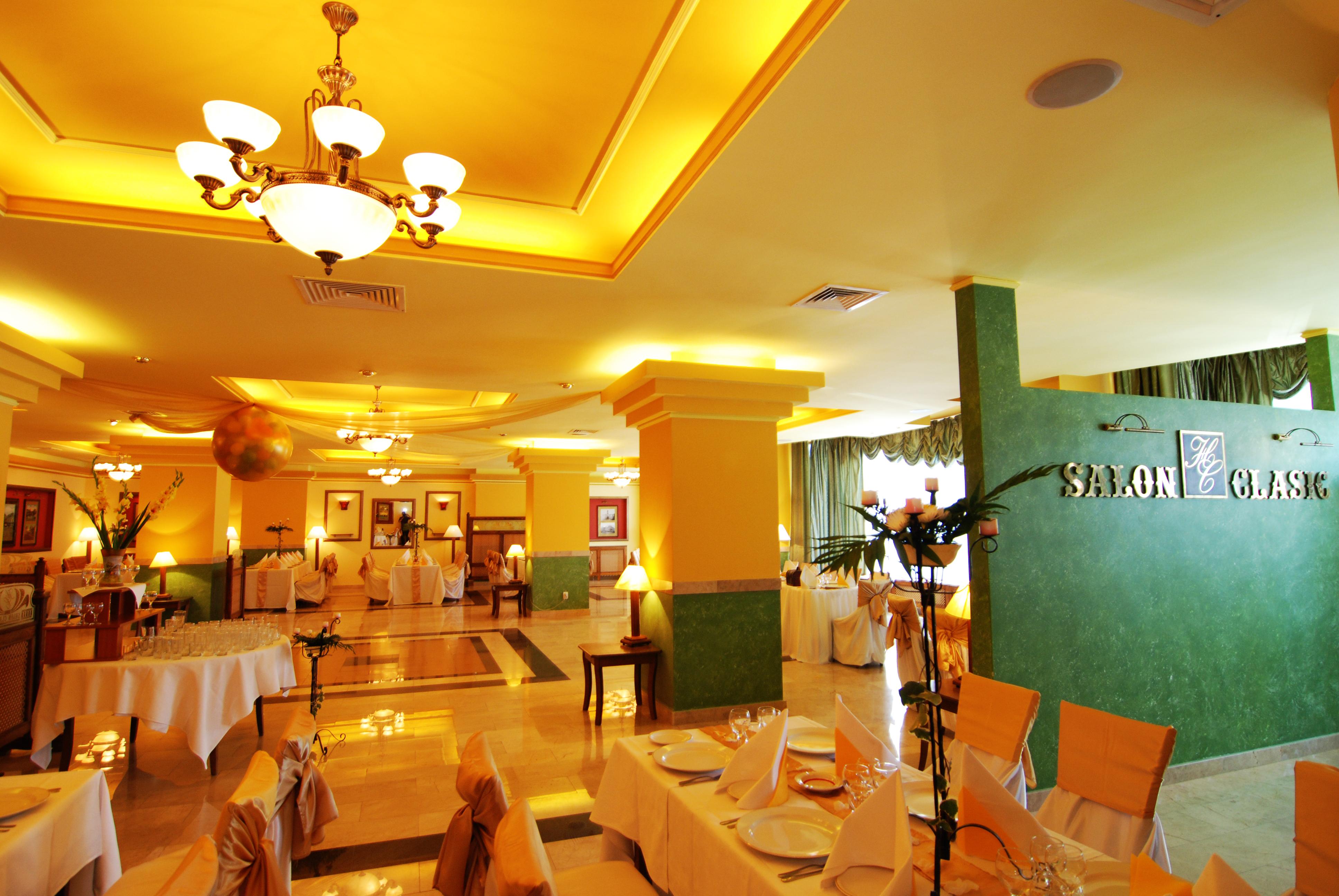 Hotel Central Ploiesti Exterior photo