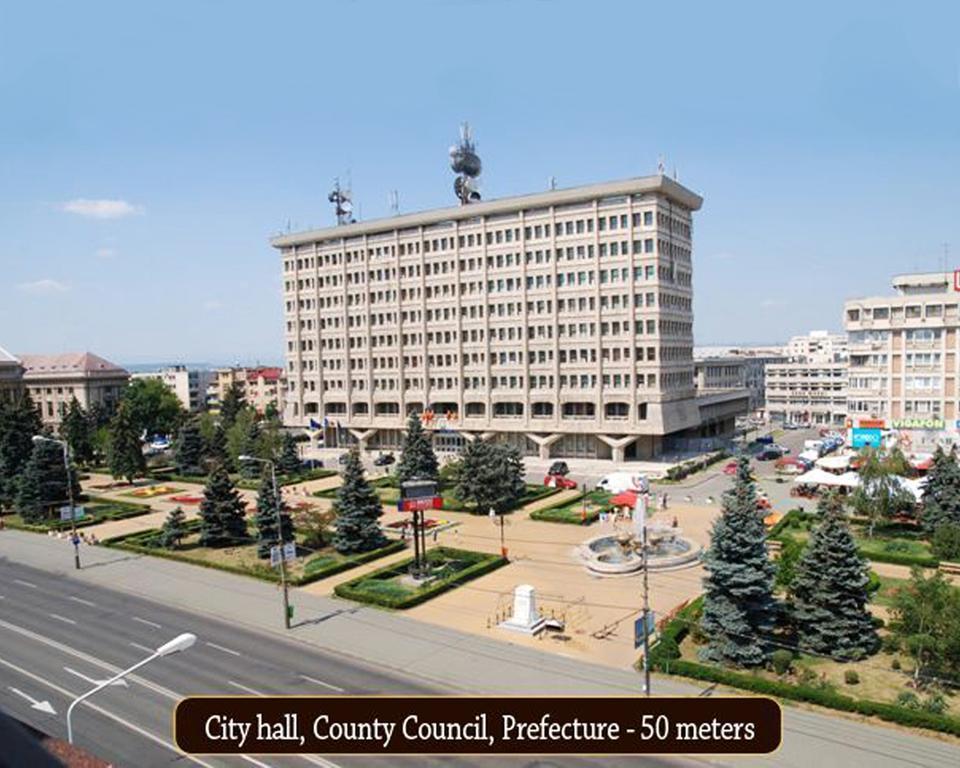 Hotel Central Ploiesti Exterior photo